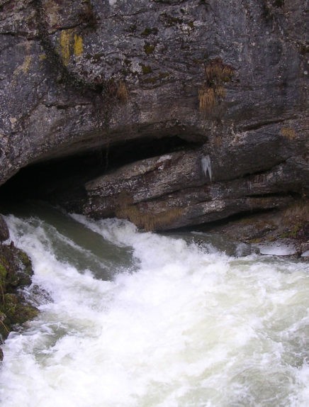 Grotte de Prérouge