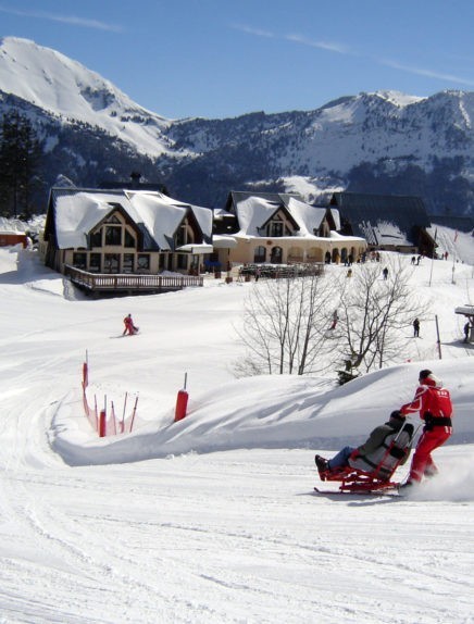 Descente en Tandem-ski, dual ski