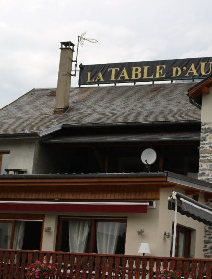 Hôtel &#8211; restaurant La Table d&rsquo;Auré