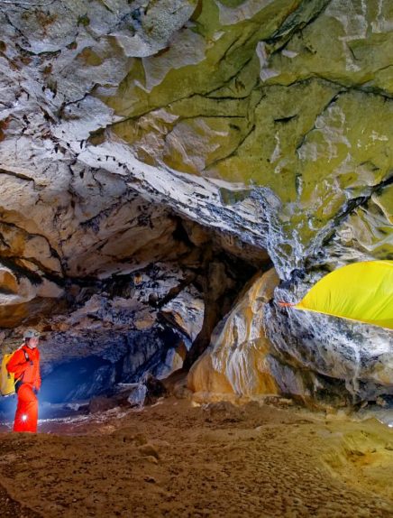 Bivouac souterrain dans les Bauges