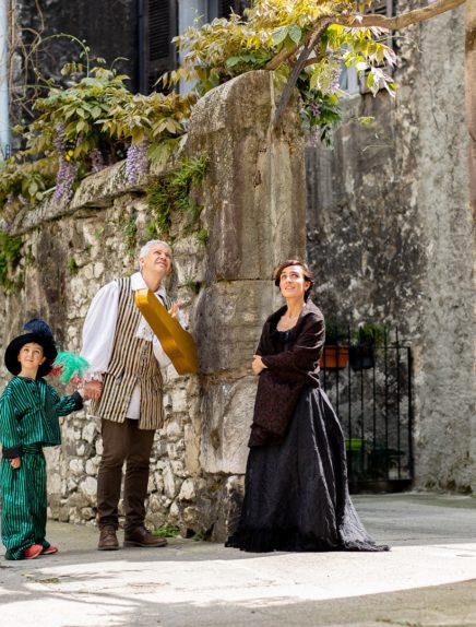 Chambéry Quelle Histoire ! Théâtre de rue.