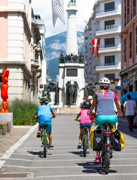 Tour des Bauges à vélo - Etape Chambéry Montagnes- Du Bourget du Lac au Lac Saint André