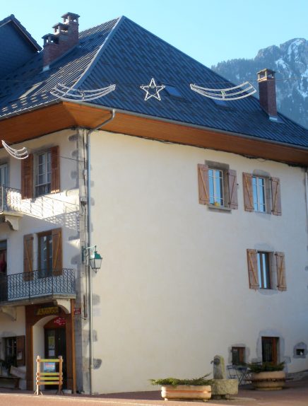 Gîte de la Grenette - La Compagnie du Bourg - Mr Mouchet