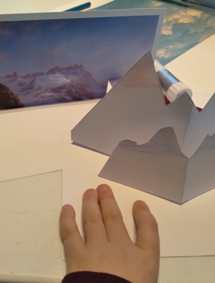 Visite-atelier des 6-12 ans : Paysages en pop-up !